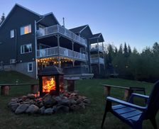 Canada Quebec Petite-Rivière-Saint-François vacation rental compare prices direct by owner 33270039