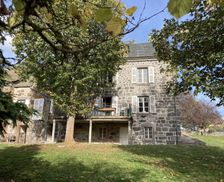 France Cantal Virargues vacation rental compare prices direct by owner 33334172