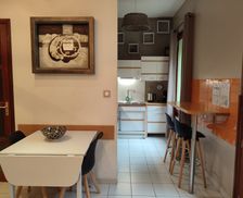 France Hérault Pézenas vacation rental compare prices direct by owner 33349269