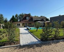 France Occitania Saint-Seurin-sur-l'Isle vacation rental compare prices direct by owner 33447977