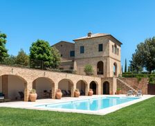 Italy Provincia di Siena San Giovanni d' Asso vacation rental compare prices direct by owner 33305017