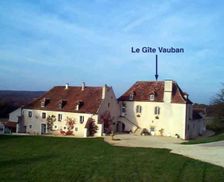 France Yonne Asquins vacation rental compare prices direct by owner 33455096