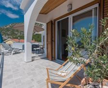 Croatia  Zadvarje vacation rental compare prices direct by owner 27416684