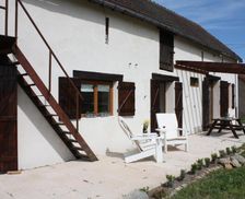 France Burgundy Fours vacation rental compare prices direct by owner 13020271