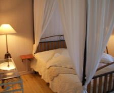 France Aquitaine Beaugas vacation rental compare prices direct by owner 14329931