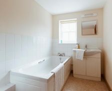 United Kingdom West Sussex Chichester vacation rental compare prices direct by owner 16451622