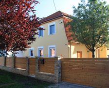 Hungary Somogy Balatonkeresztúr vacation rental compare prices direct by owner 6510735