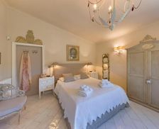 Italy Campania SantʼAgata sui Due Golfi vacation rental compare prices direct by owner 14889067