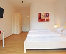 Germany Bavaria Memmelsdorf vacation rental compare prices direct by owner 13976996