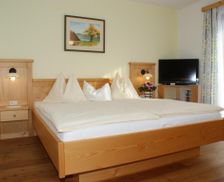 Austria Upper Austria Nussdorf am Attersee vacation rental compare prices direct by owner 4026098