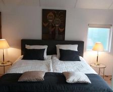 Netherlands Noord-Holland Wijk aan Zee vacation rental compare prices direct by owner 19460141