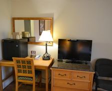 United States New York Alexandria Bay vacation rental compare prices direct by owner 12860392