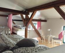 Germany Saxony-Anhalt Oranienbaum-Wörlitz vacation rental compare prices direct by owner 13751442