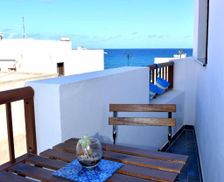 Spain Lanzarote Arrieta vacation rental compare prices direct by owner 14477265