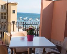 Italy Sicily Acitrezza vacation rental compare prices direct by owner 27865798