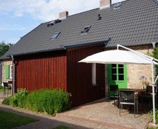 Germany Mecklenburg-Pomerania Schmatzin vacation rental compare prices direct by owner 15174066