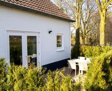 Netherlands Noord-Brabant Vierlingsbeek vacation rental compare prices direct by owner 13010476