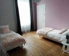 France Deux-Sèvres Niort vacation rental compare prices direct by owner 16446366