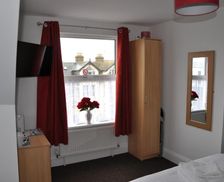 United Kingdom Essex Clacton-on-Sea vacation rental compare prices direct by owner 13996147