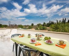 Italy Apulia Torre Suda vacation rental compare prices direct by owner 28745680