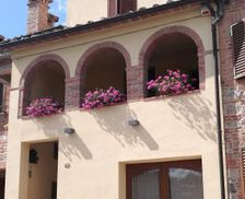 Italy Tuscany Torrita di Siena vacation rental compare prices direct by owner 14336337