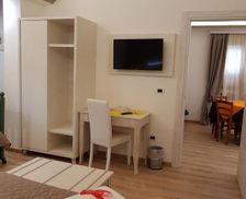 Italy Calabria Mileto vacation rental compare prices direct by owner 15760212