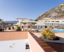 Spain Tenerife Adeje vacation rental compare prices direct by owner 6346528