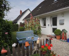 Germany Schleswig-Holstein Westerdeichstrich vacation rental compare prices direct by owner 13960763