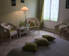 France Aquitaine Saint-Caprais-de-Blaye vacation rental compare prices direct by owner 13663843