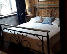 Italy Lombardy Airuno vacation rental compare prices direct by owner 13917169