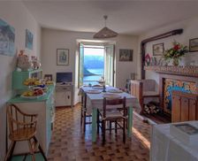 Italy Lombardy Faggeto Lario vacation rental compare prices direct by owner 17798210