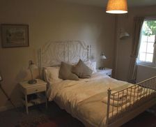 United Kingdom Bath and North Somerset Bath vacation rental compare prices direct by owner 14611620