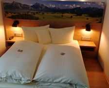 Germany Bavaria Planegg vacation rental compare prices direct by owner 13628286