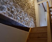 France Auvergne Saint-Hilaire vacation rental compare prices direct by owner 23700361