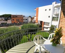 Spain Catalonia Calella de Palafrugell vacation rental compare prices direct by owner 16488676
