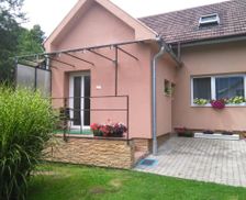 Slovakia Žilinský kraj Strečno vacation rental compare prices direct by owner 15910142