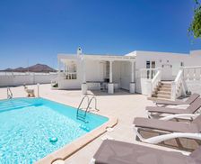 Spain Lanzarote Playa Honda vacation rental compare prices direct by owner 5723449
