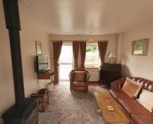 United Kingdom Bath and North Somerset Farmborough vacation rental compare prices direct by owner 29949246