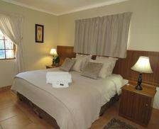 South Africa KwaZulu-Natal Pinetown vacation rental compare prices direct by owner 14060008