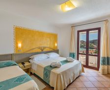 Italy Sardinia Baja Sardinia vacation rental compare prices direct by owner 16272564