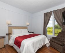 Canada Quebec Rivière-du-Loup vacation rental compare prices direct by owner 12715016