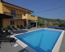 Croatia Split-Dalmatia County Donji Proložac vacation rental compare prices direct by owner 26903656