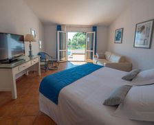 Spain Catalonia Cadaqués vacation rental compare prices direct by owner 18639049