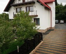 Romania Brasov Bran vacation rental compare prices direct by owner 15068067