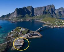 Norway Nordland Reine vacation rental compare prices direct by owner 14253541