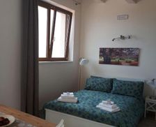 Italy Abruzzo Castel del Monte vacation rental compare prices direct by owner 13646692