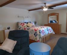 United States California Placerville vacation rental compare prices direct by owner 12881276