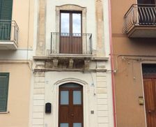 Italy Sicily Avola vacation rental compare prices direct by owner 28723474