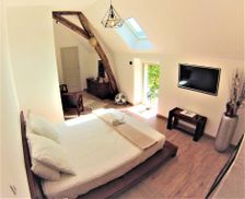 France Centre Noyers-sur-Cher vacation rental compare prices direct by owner 26707926