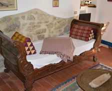 Italy Umbria Gubbio vacation rental compare prices direct by owner 4853472